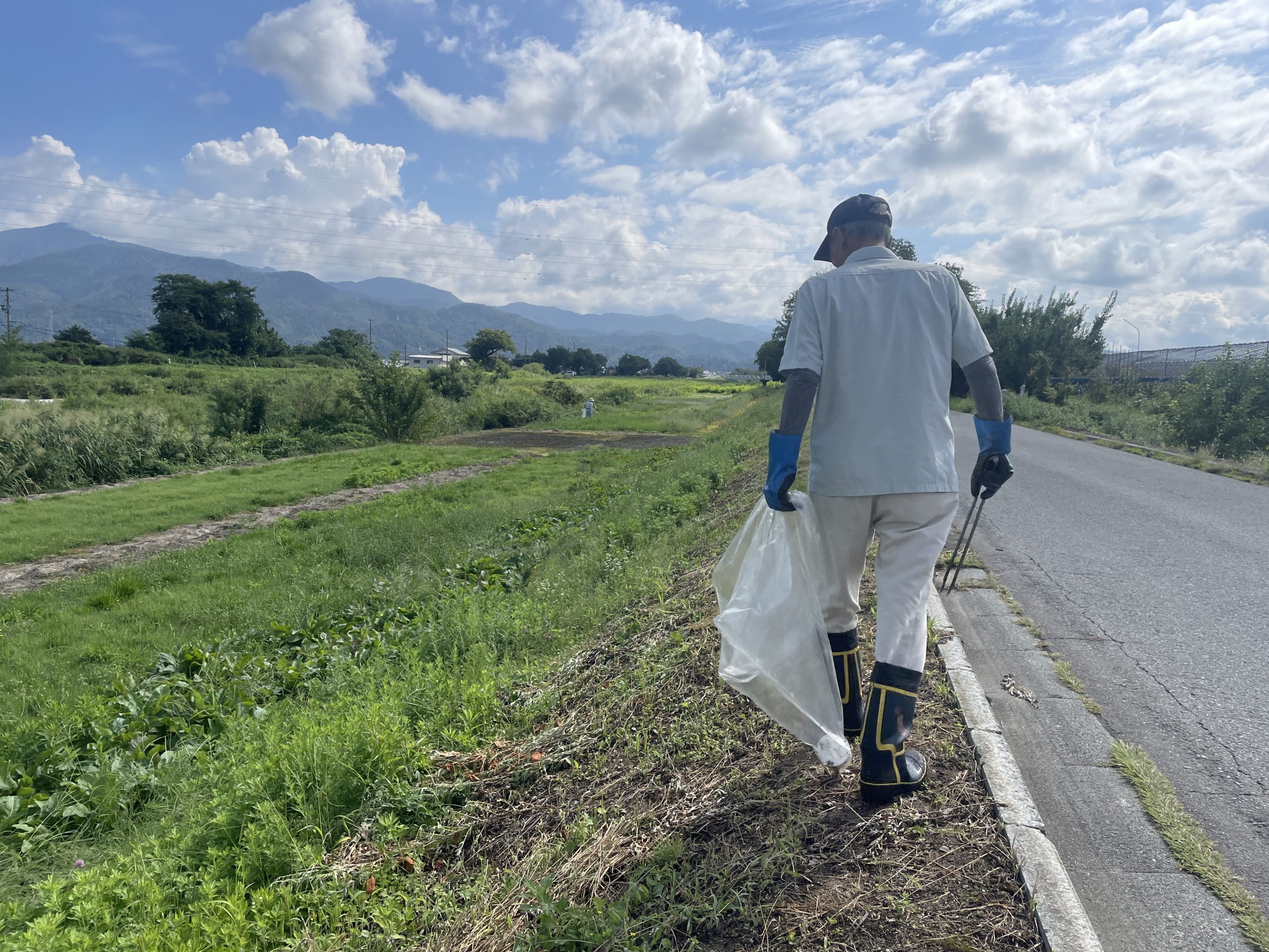 令和7年度 第4回河川清掃の報告 | 特定非営利活動法人NPOひがしね